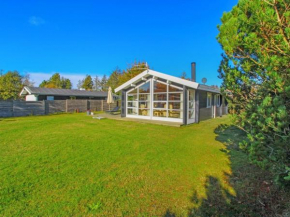 Holiday Home Jannus - 550m from the sea by Interhome, Hals